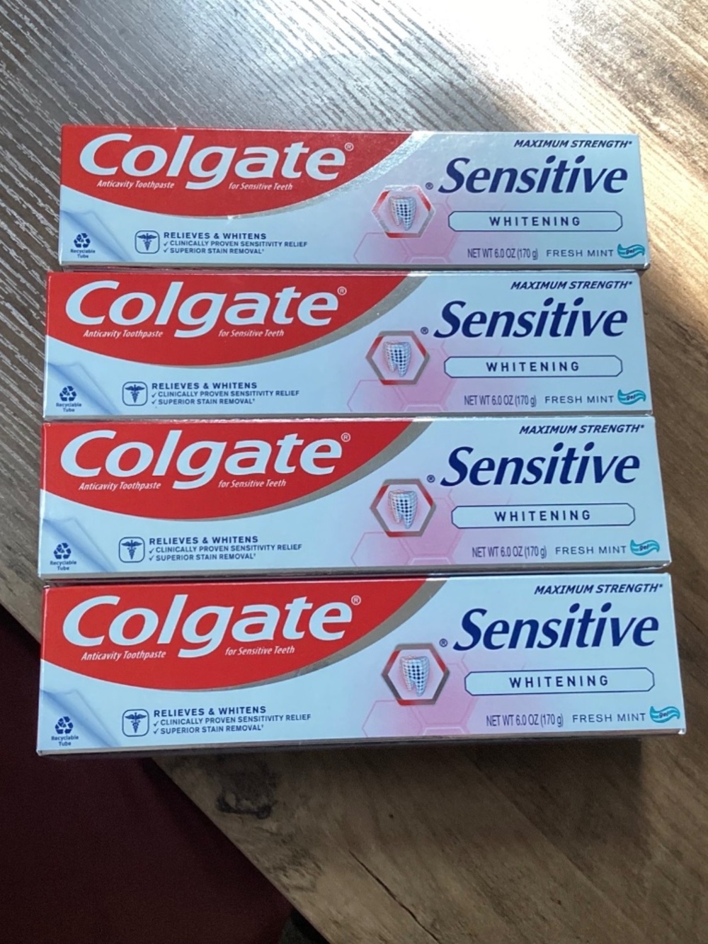 Colgate Sensitive Whitening Toothpaste 6oz Fresh Mint Gel Pack of 4 NEW